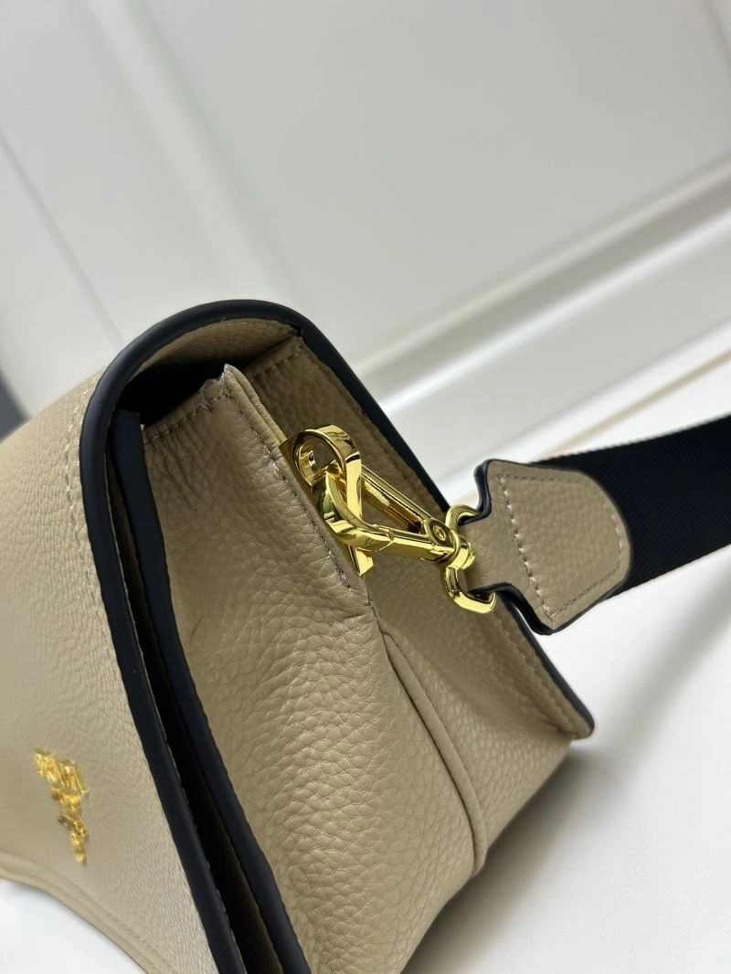 WellDesigned Prada Satchel Bags 82892