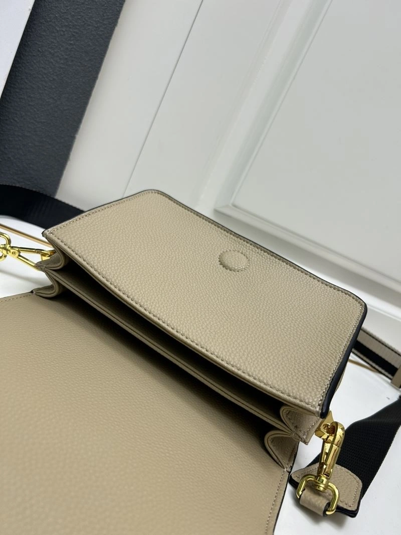 WellDesigned Prada Satchel Bags 82892