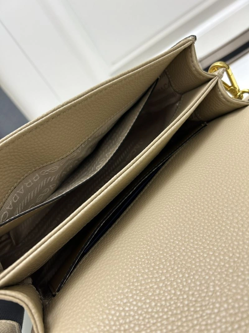 WellDesigned Prada Satchel Bags 82892