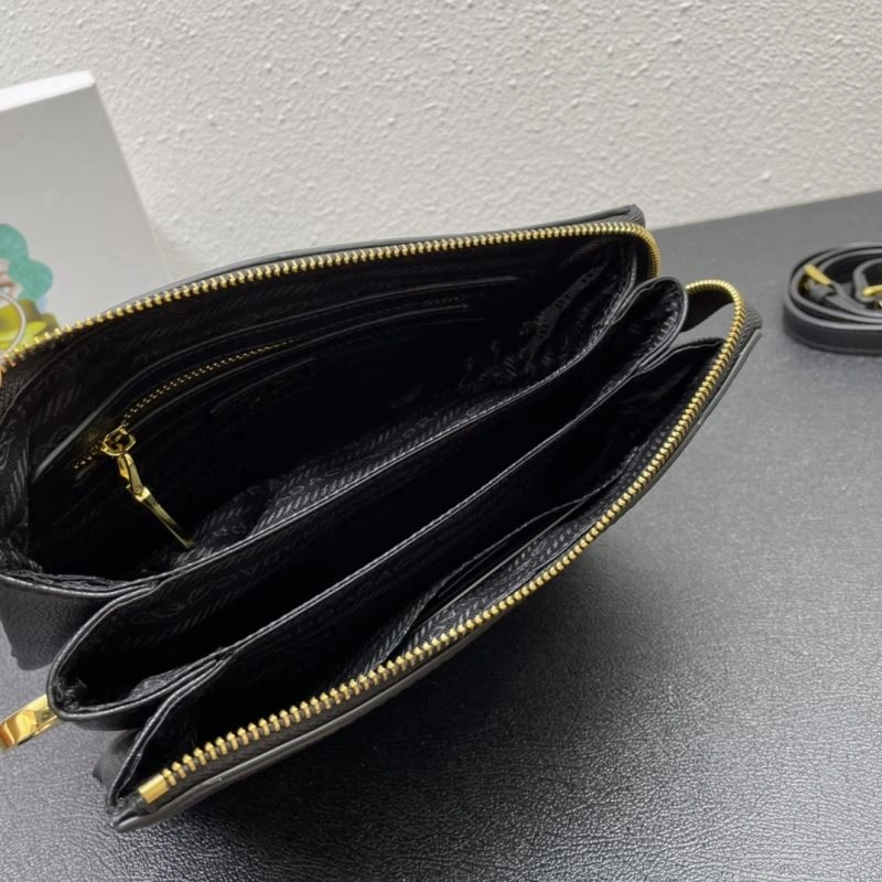 Chic Prada Satchel Bags 82890