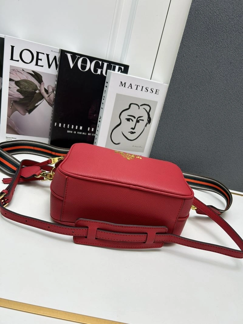 Timeless Prada Satchel Bags 82956