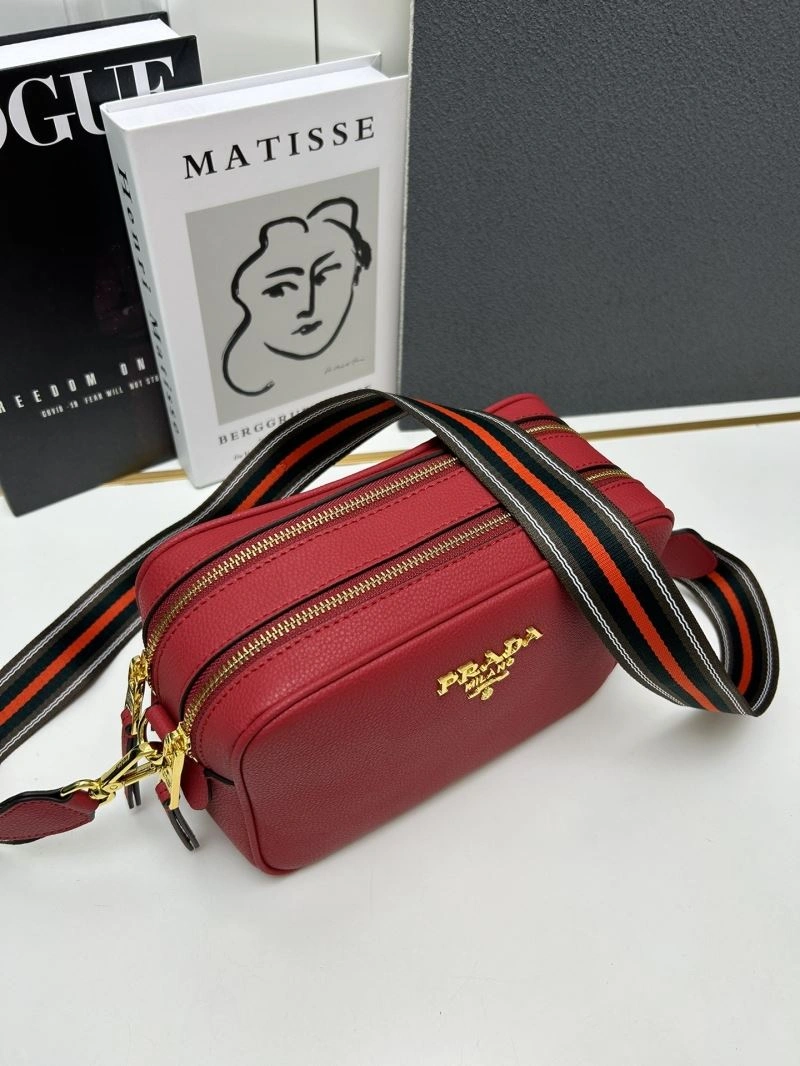 Timeless Prada Satchel Bags 82956