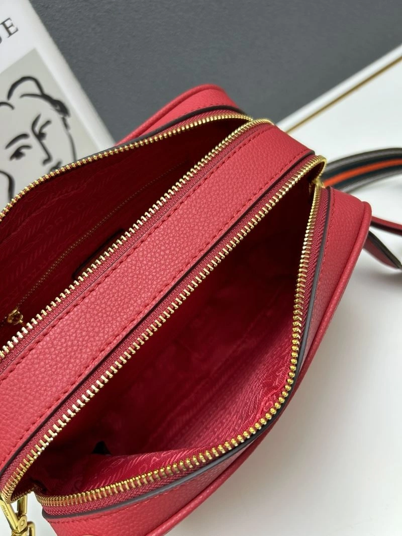 Timeless Prada Satchel Bags 82956