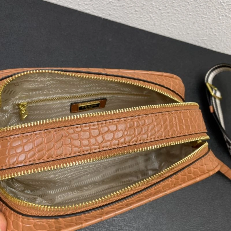 Prada Satchel Bags Sporty 82898