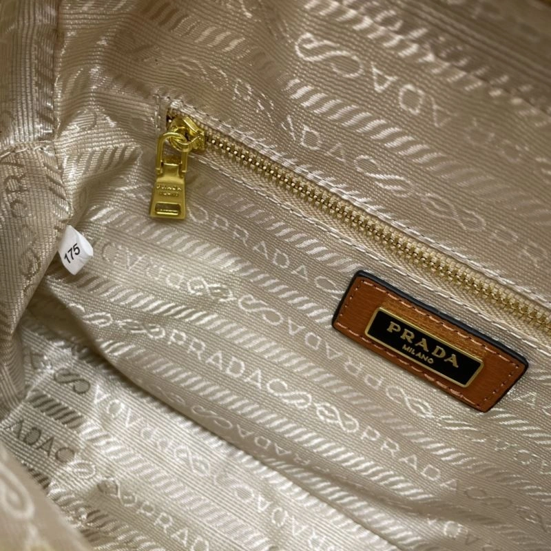 Prada Satchel Bags Sporty 82898