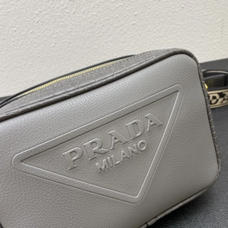 Minimalist Prada Satchel Bags 82850