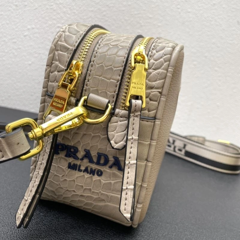 Prada Satchel Bags Breathable 82852