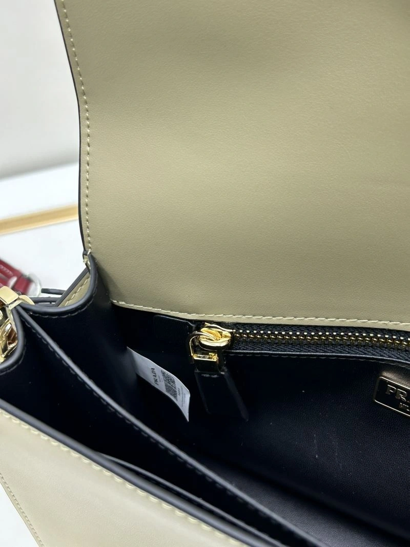 Stretchable Prada Satchel Bags 82843