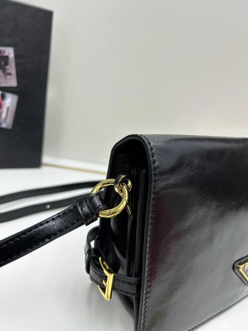 Prada Satchel Bags Vibrant 82829
