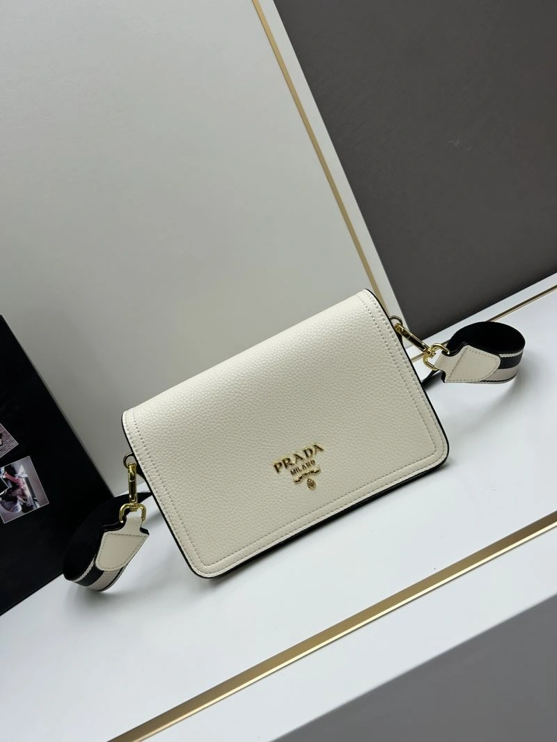 Prada Satchel Bags Versatile 82825