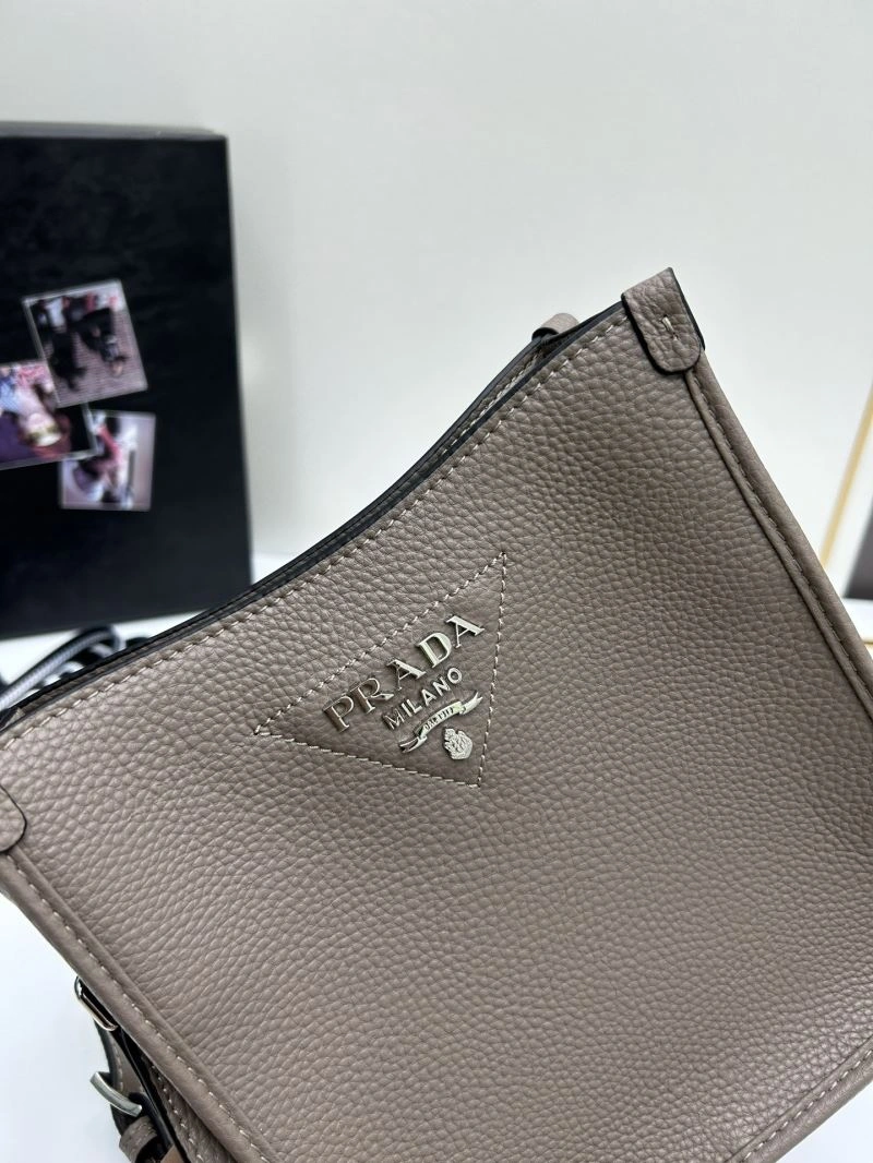 Snug Prada Satchel Bags 82811