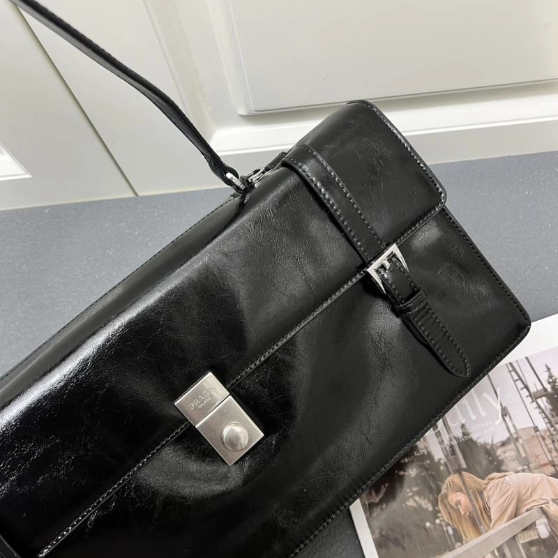Minimalist Prada Satchel Bags 82833