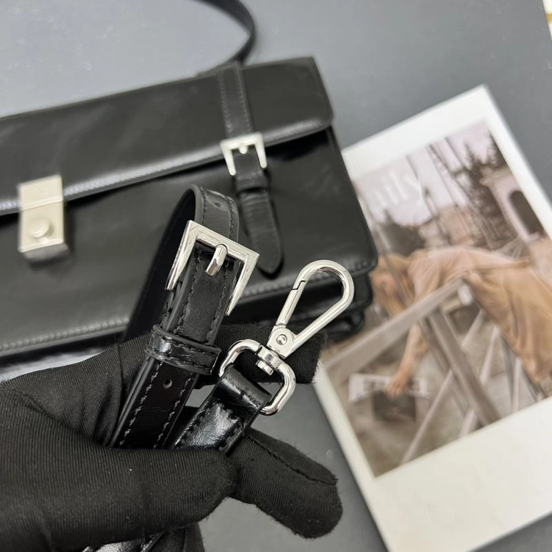 Minimalist Prada Satchel Bags 82833