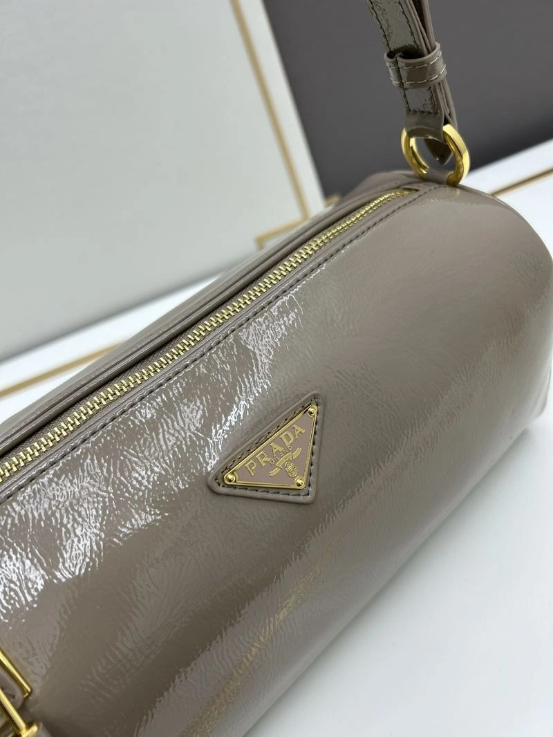 Supportive Prada Satchel Bags 82790