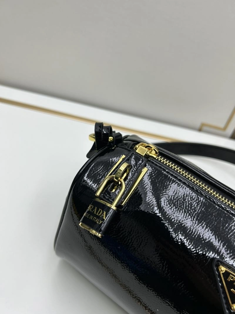 Trendsetting Prada Satchel Bags 82786