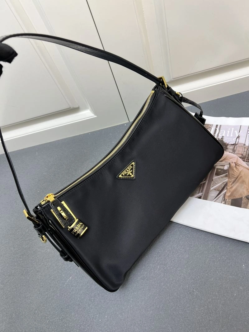 Prada Satchel Bags Popular 82821