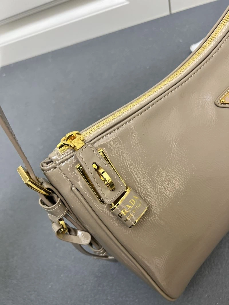 EyeCatching Prada Satchel Bags 82776