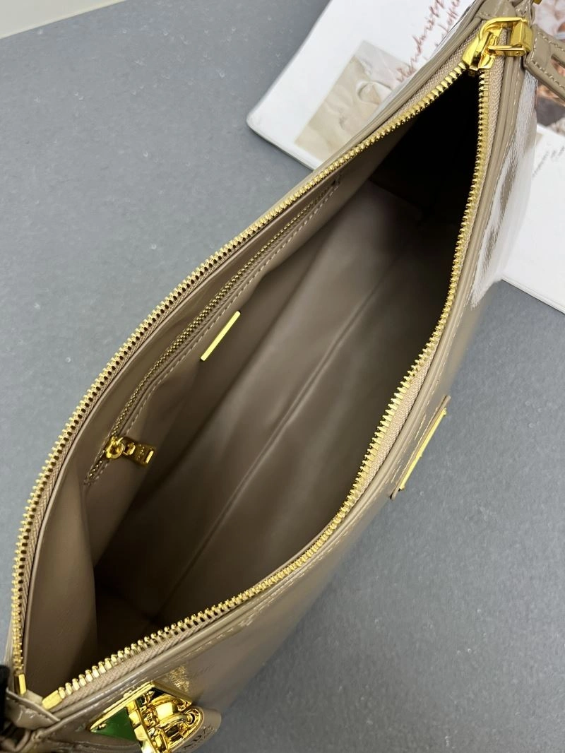 EyeCatching Prada Satchel Bags 82776
