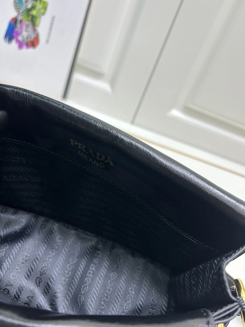 Resilient Prada Satchel Bags 82775