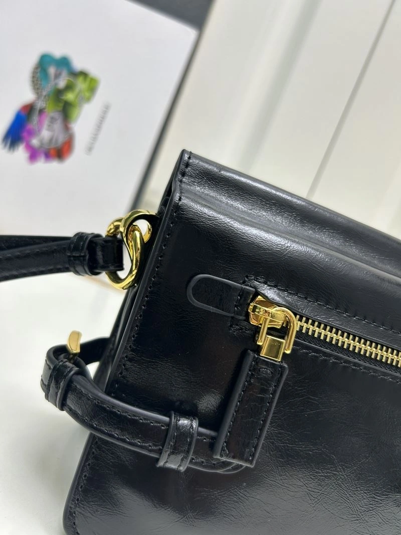 Resilient Prada Satchel Bags 82775
