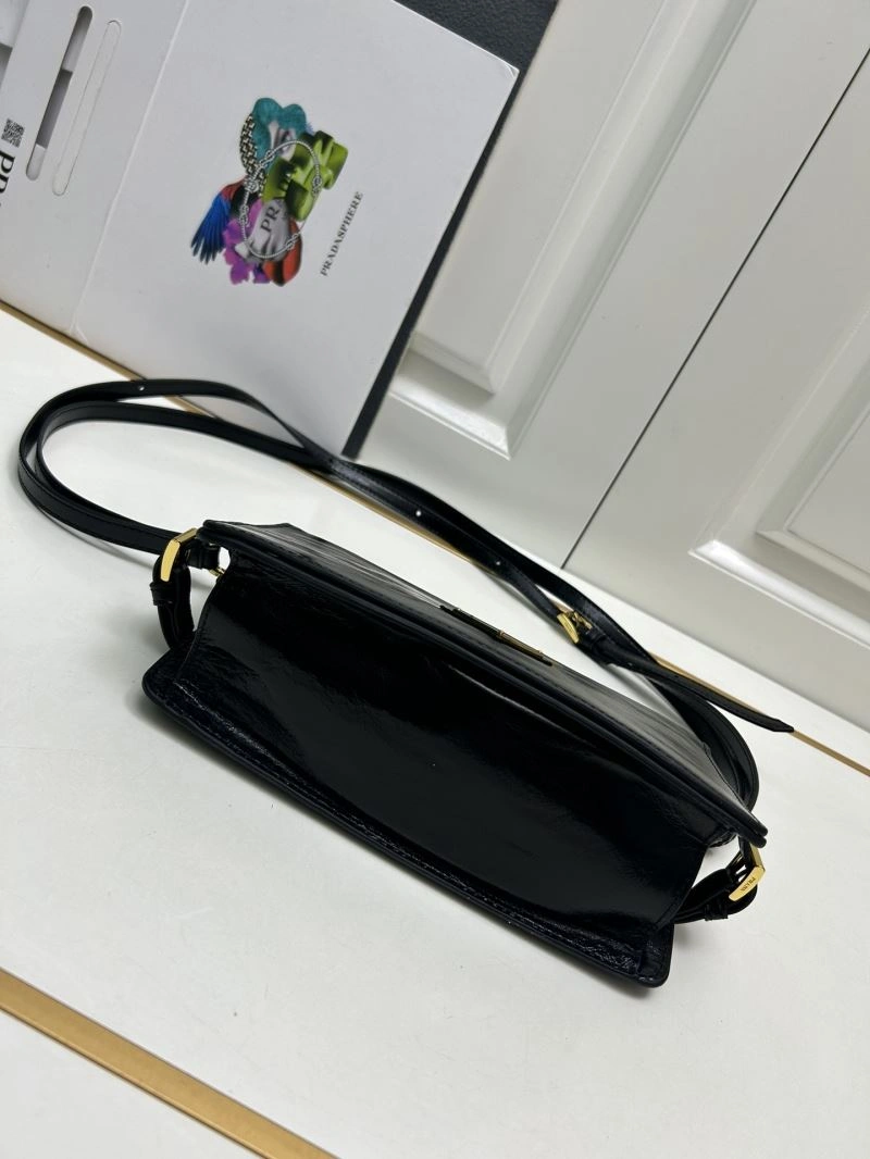 Resilient Prada Satchel Bags 82775