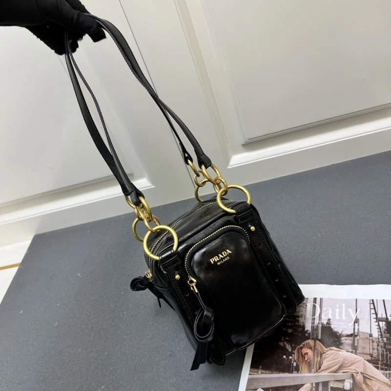 Durable Prada Satchel Bags 82795