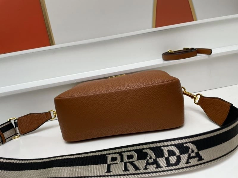 Minimalist Prada Satchel Bags 82757