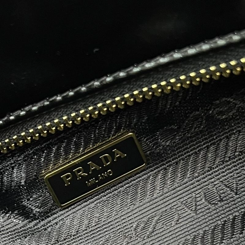 Prada Satchel Bags Practical 82754
