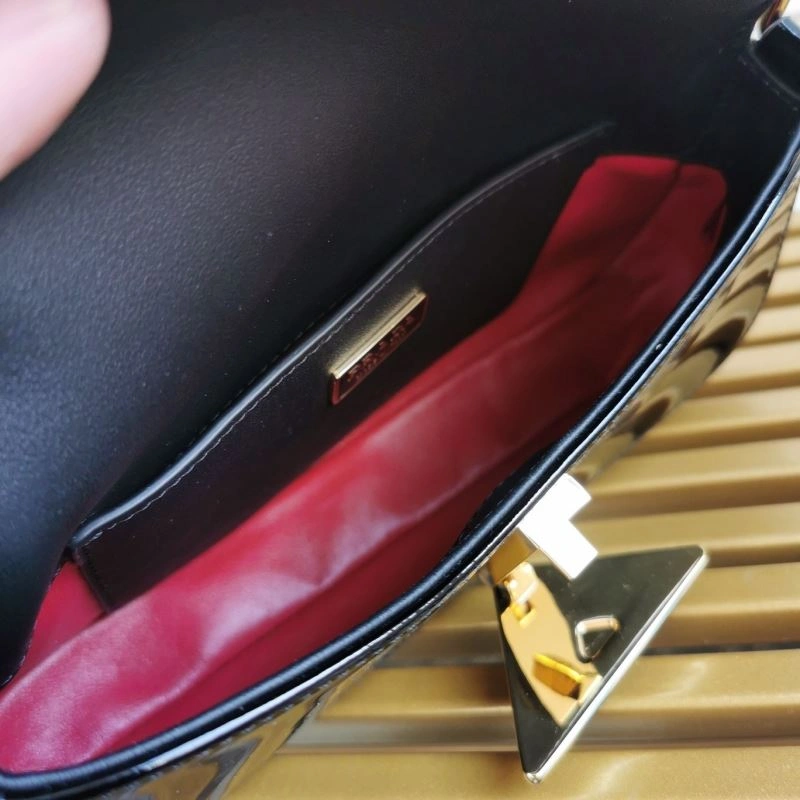 Prada Satchel Bags FreshLook 74865