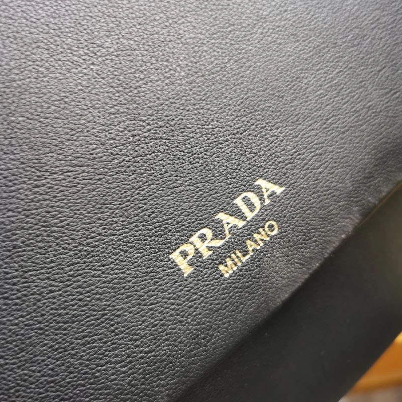 Prada Satchel Bags Comfortable 74889