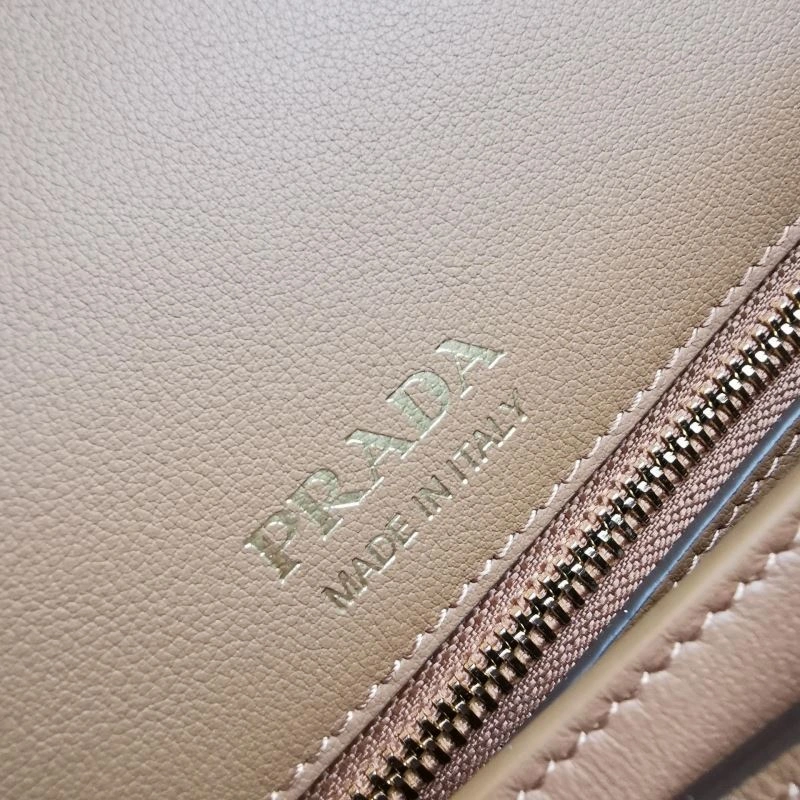Prada Satchel Bags Versatile 74840
