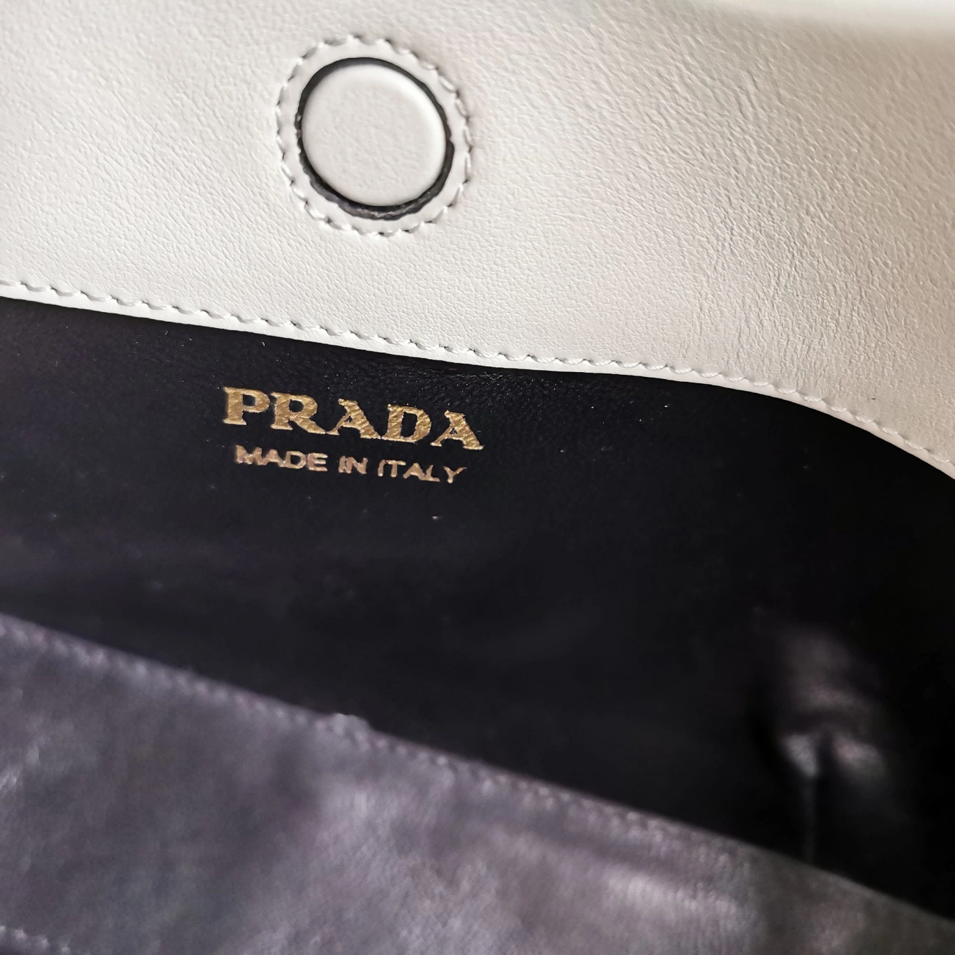 Reliable Prada Satchel Bags 73619