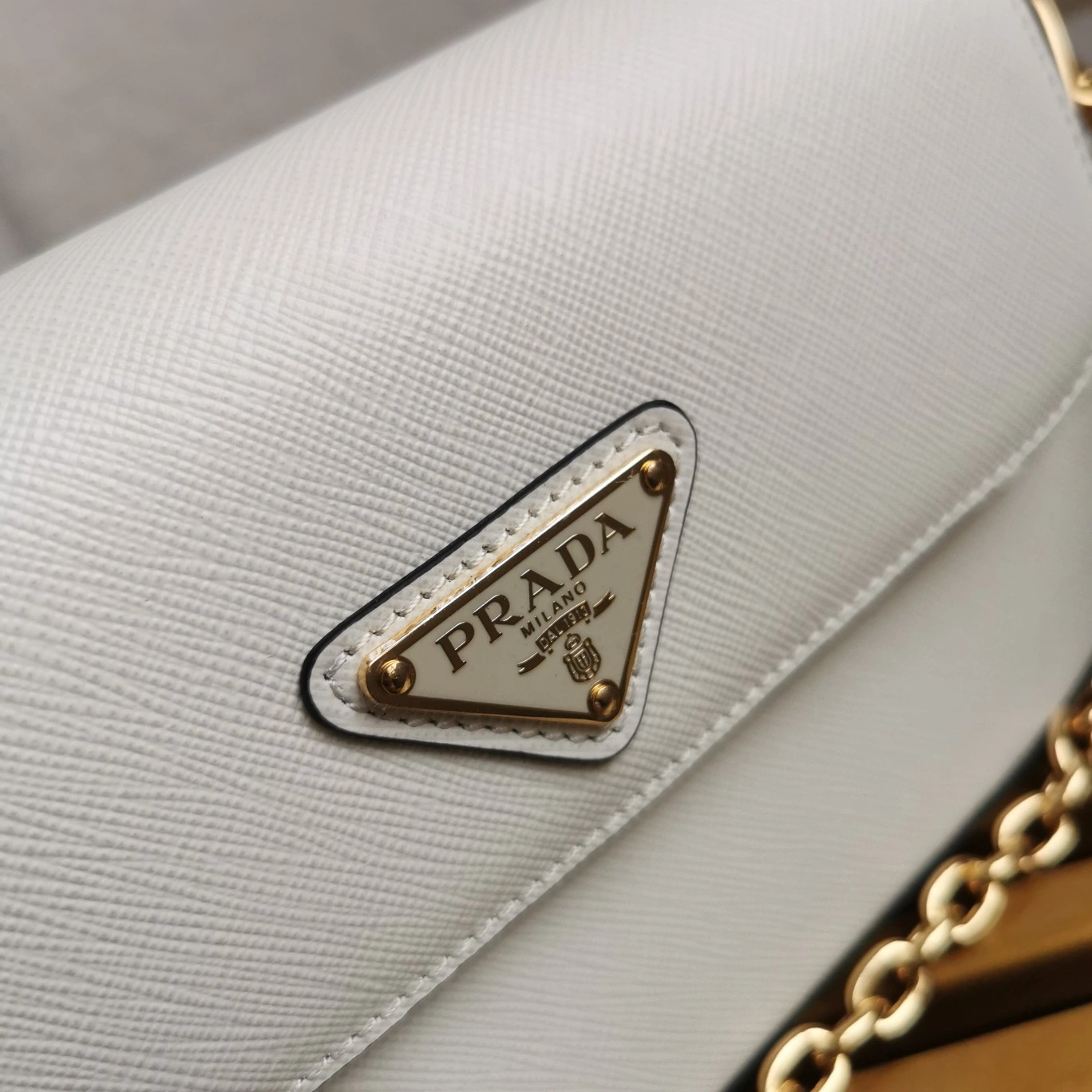 Prada Satchel Bags Contemporary 73622