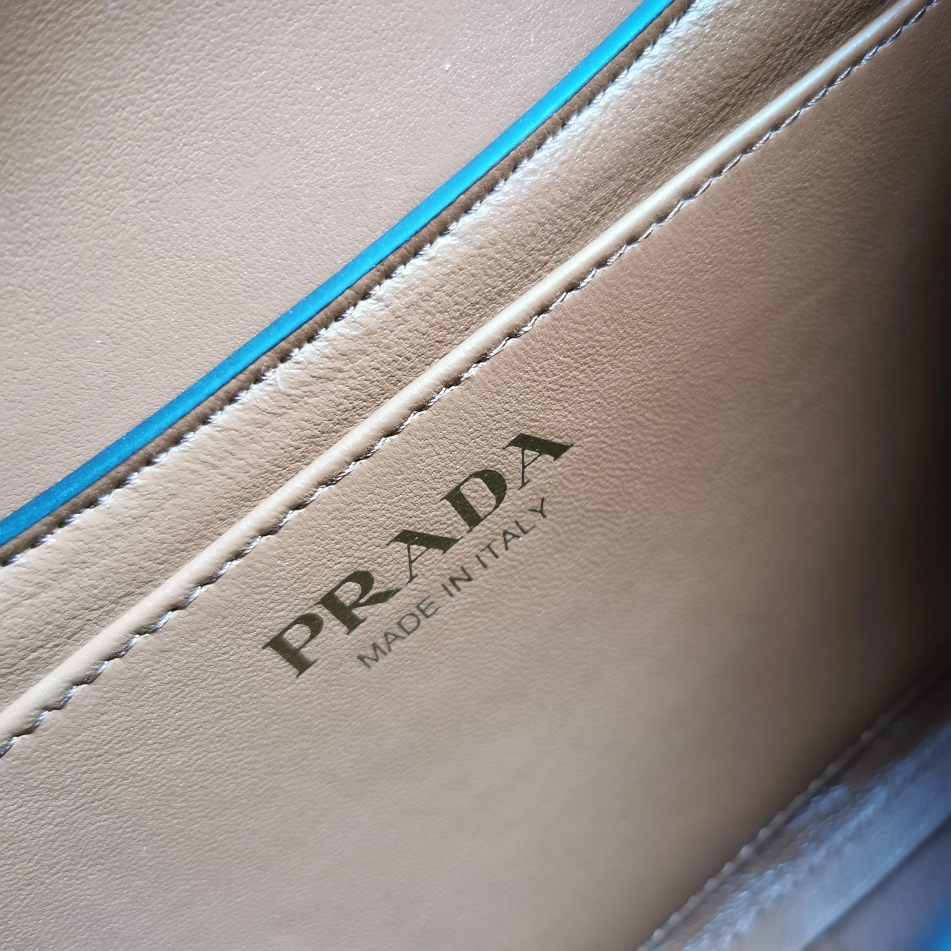 Modern Prada Satchel Bags 73623