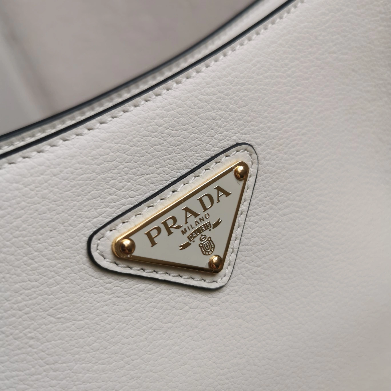 Prada Satchel Bags EyeCatching 71619
