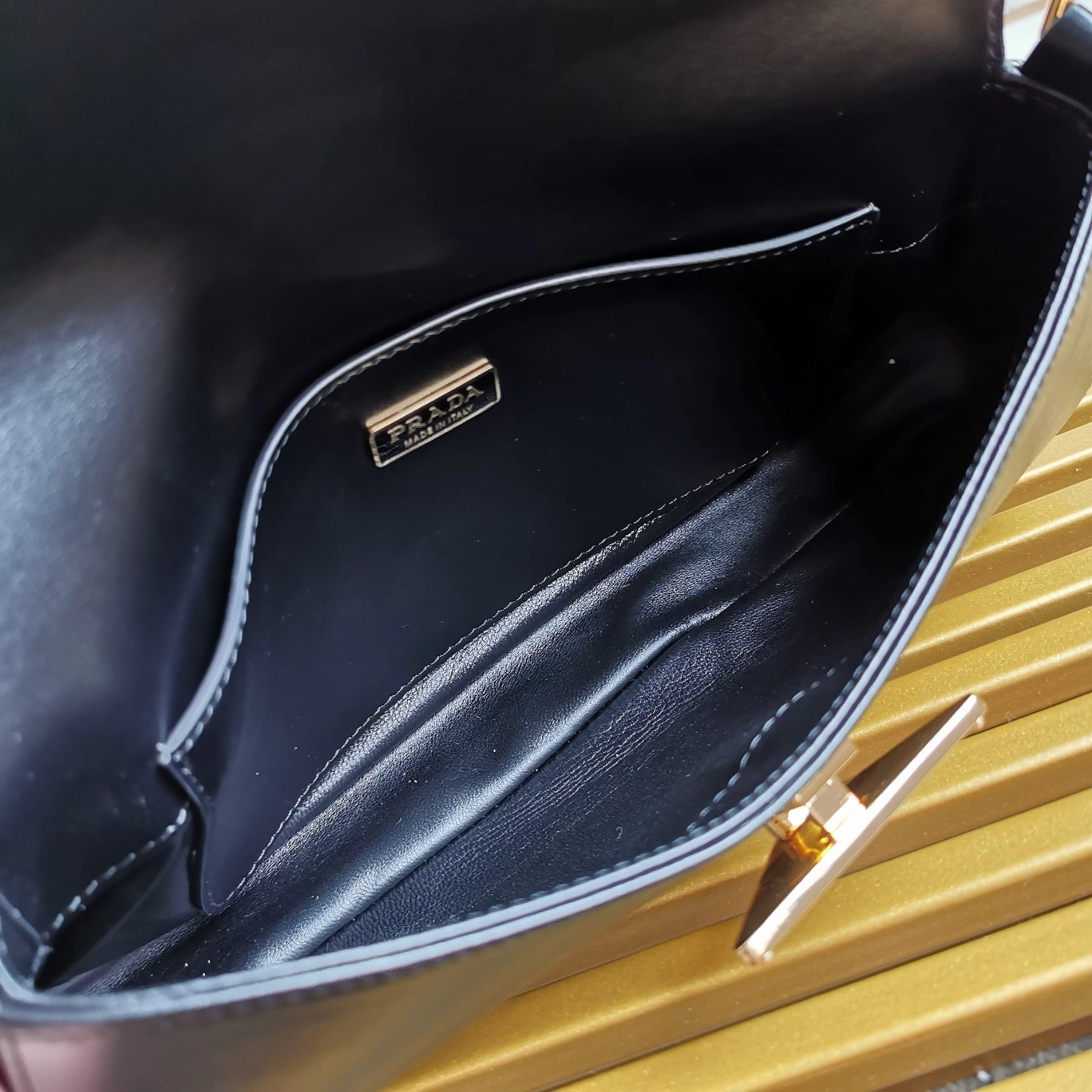 Prada Satchel Bags HighPerformance 71576