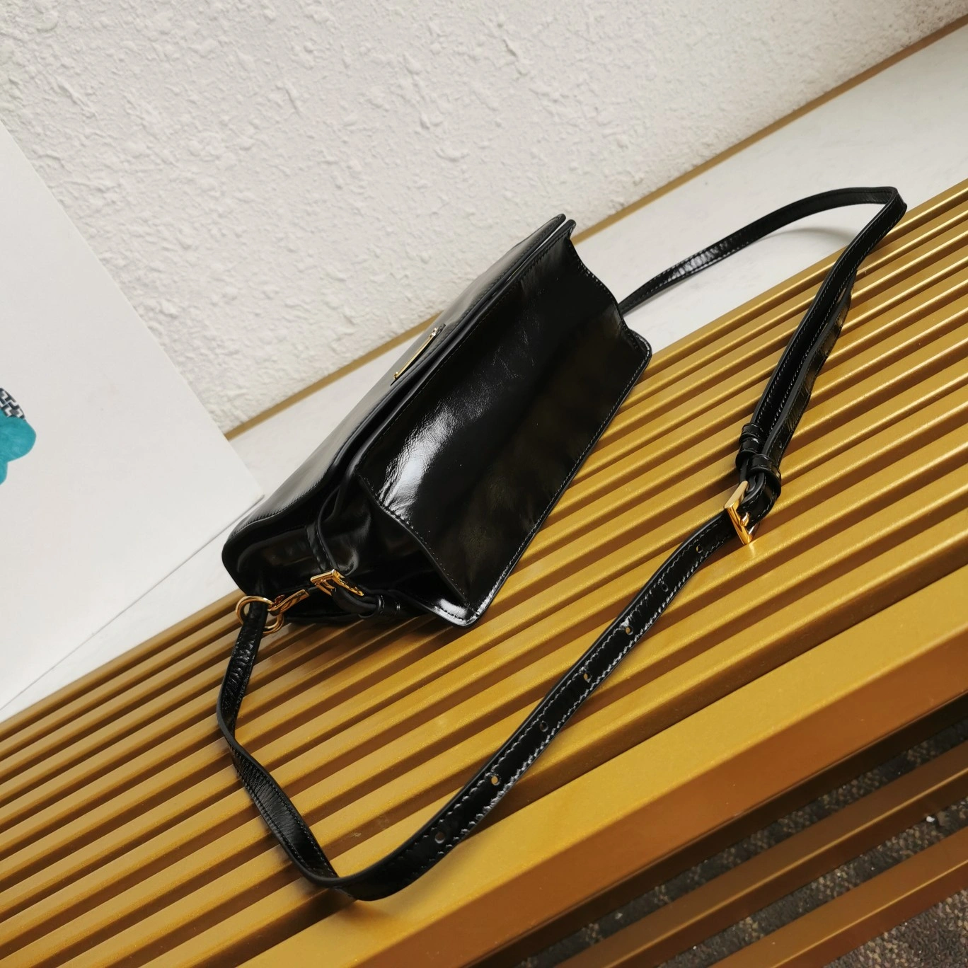 Prada Satchel Bags ModernLook 71624