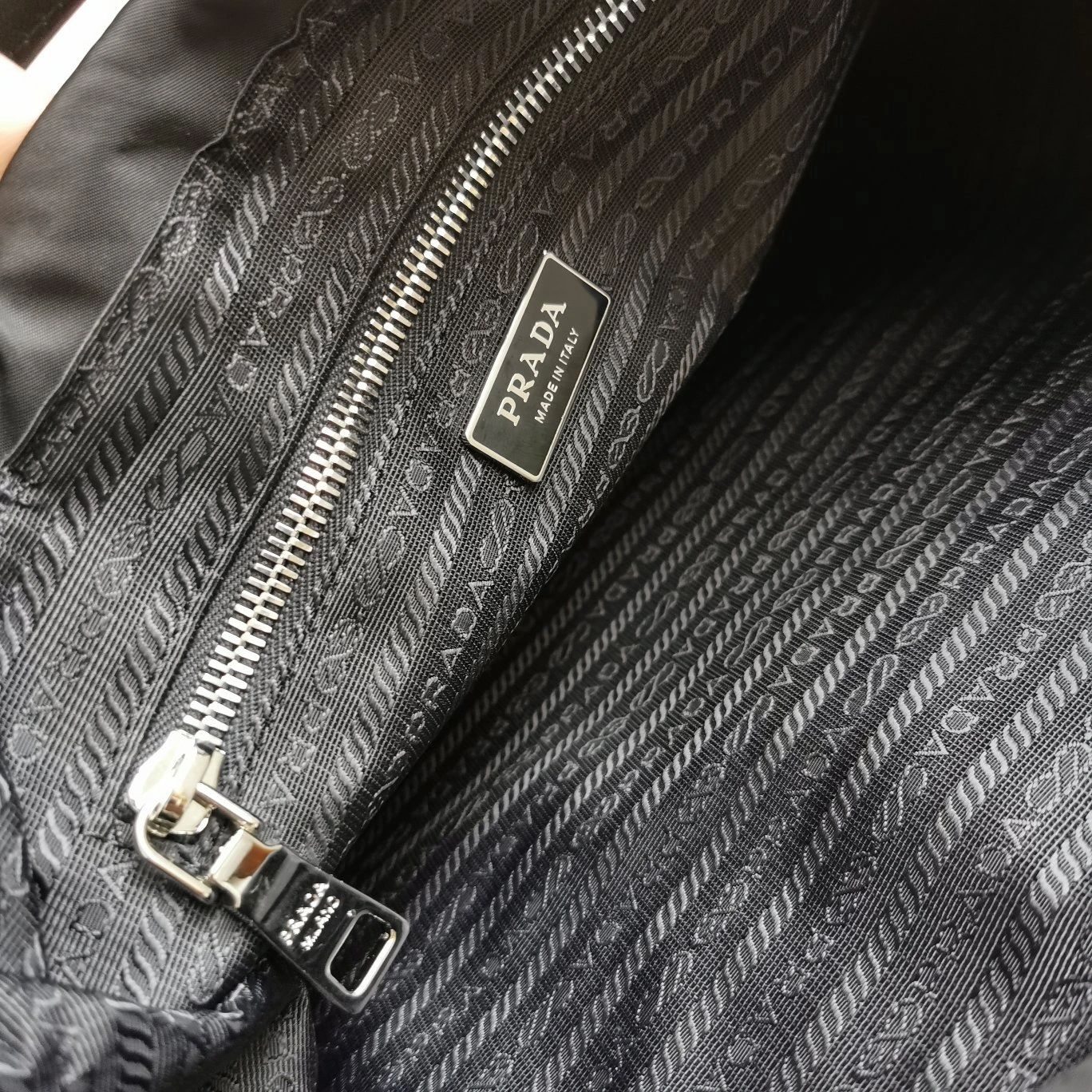 Prada Satchel Bags Contemporary 71568
