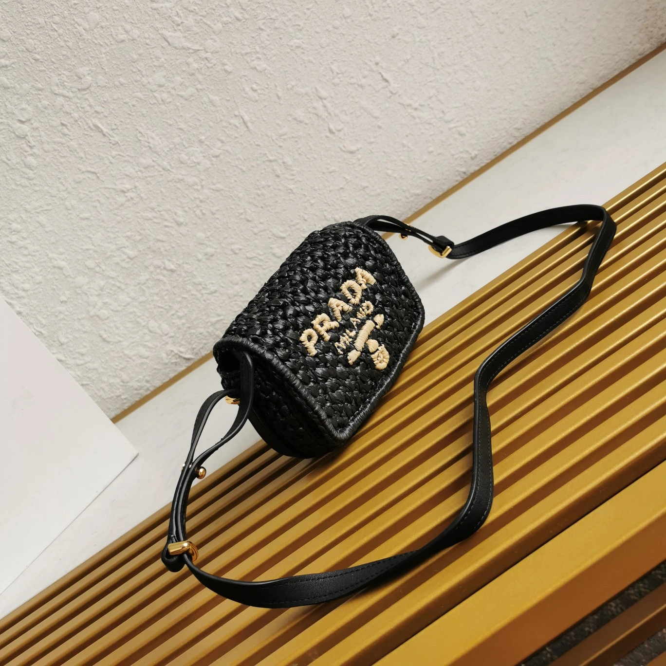 Neat Prada Satchel Bags 71564