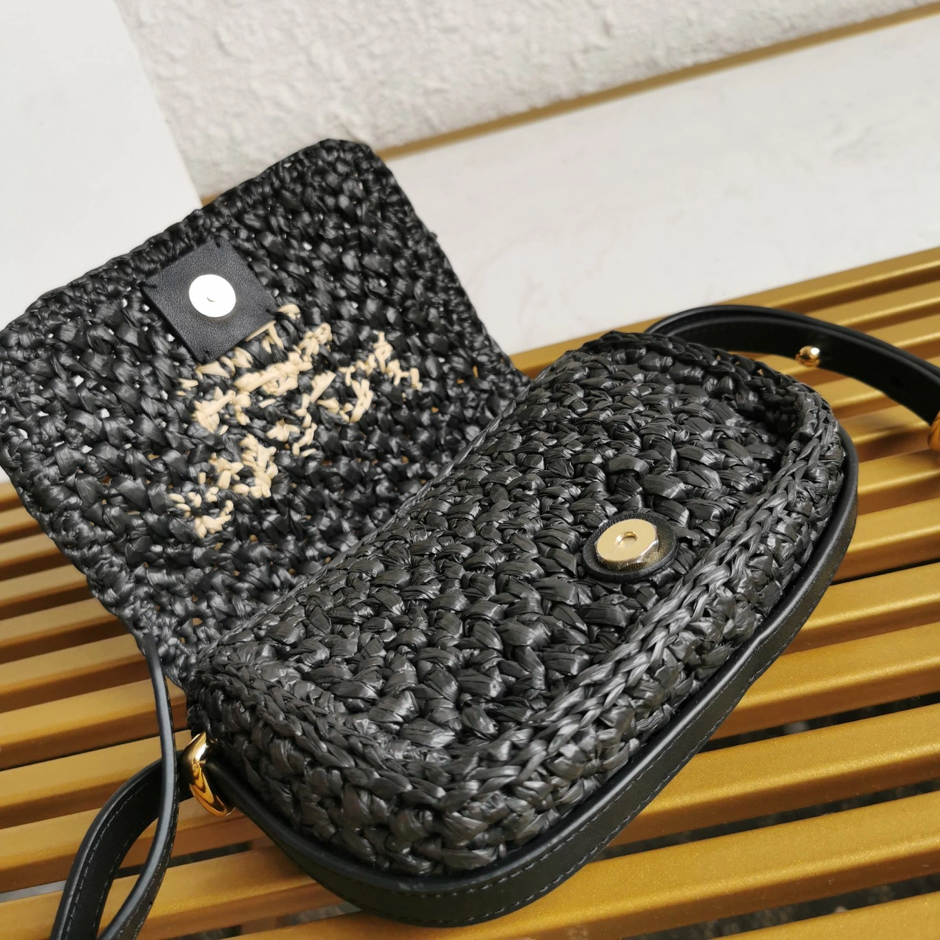 Neat Prada Satchel Bags 71564