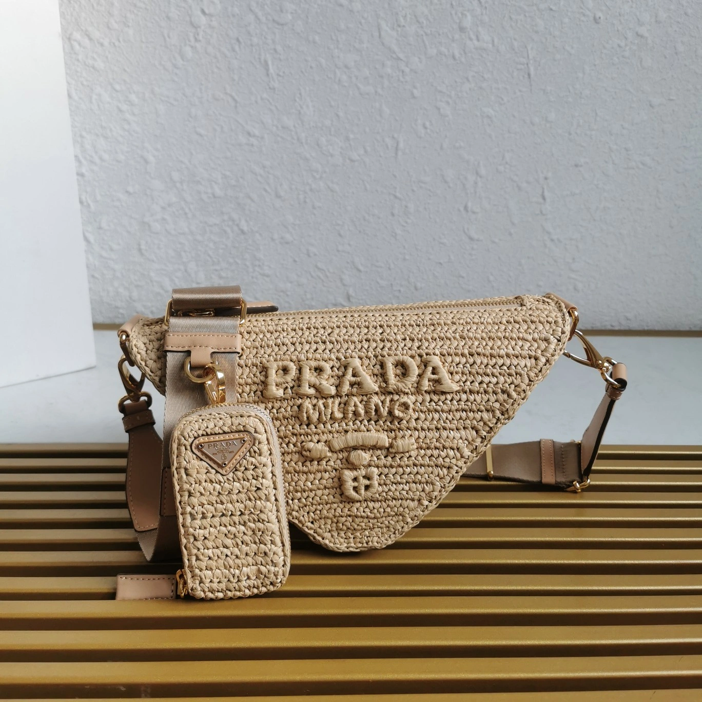 Prada Satchel Bags Attractive 71550