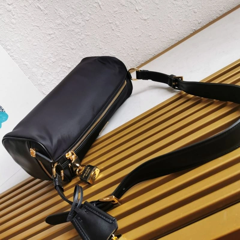 Trendsetting Prada Satchel Bags 60659