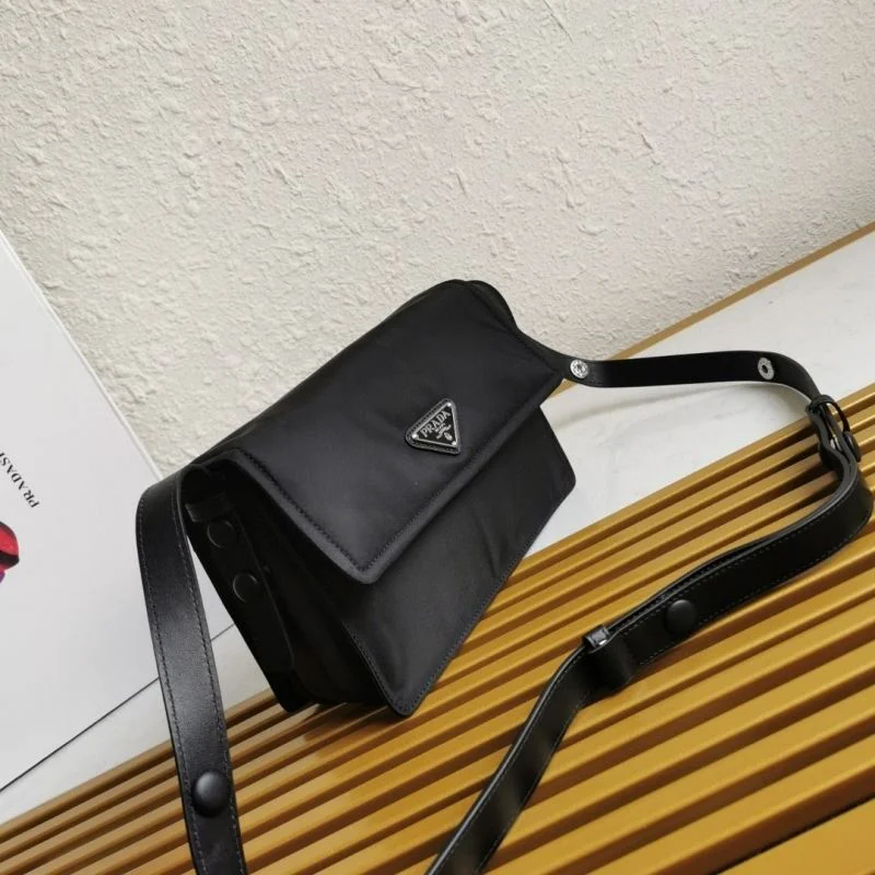 Sophisticated Prada Satchel Bags 45045