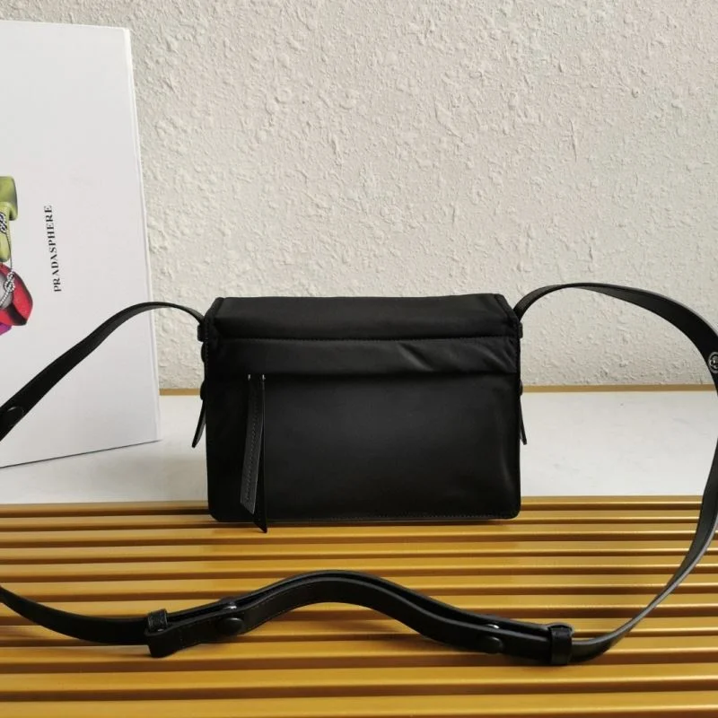 Sophisticated Prada Satchel Bags 45045