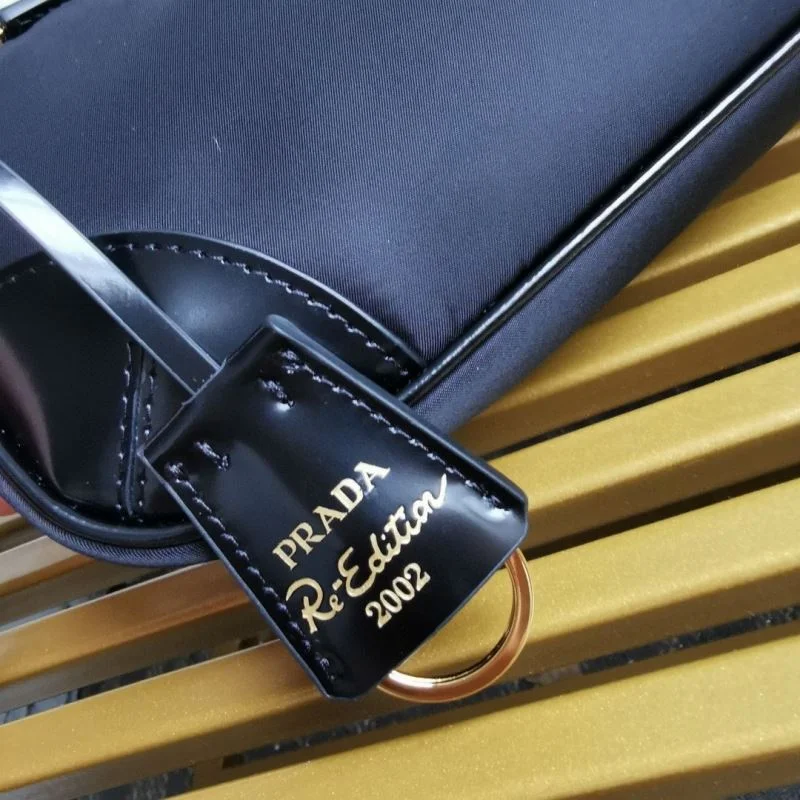 Minimalist Prada Satchel Bags 45109