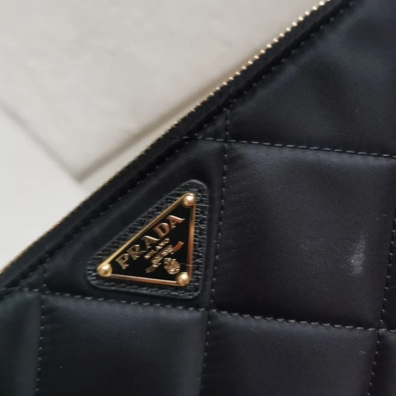Resilient Prada Satchel Bags 45028