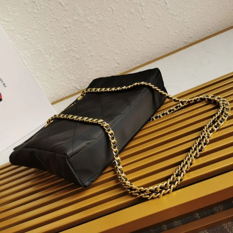 Prada Satchel Bags Breathable 45018