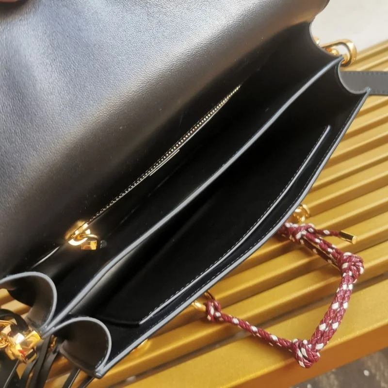Prada Satchel Bags Breathable 45044