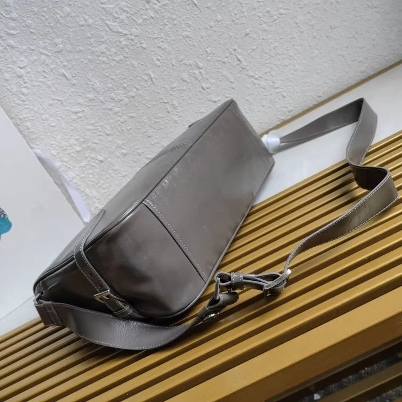 Prada Satchel Bags Breathable 45036
