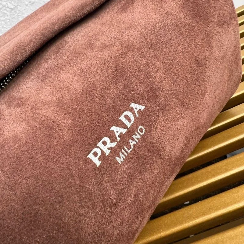 Effortless Prada Satchel Bags 44985